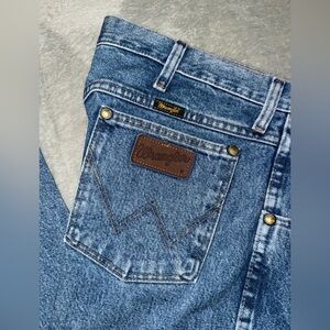 Wrangler Men's Blue Slim Straight Jeans 35x32